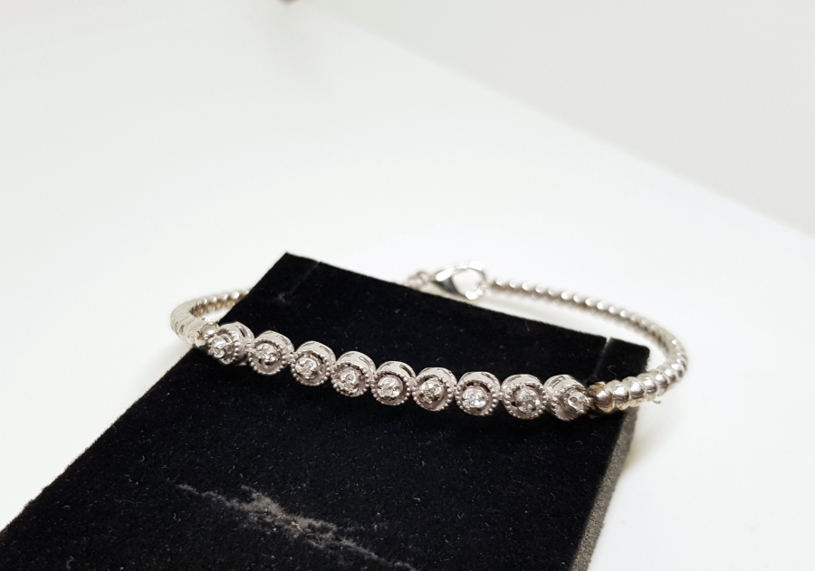 ELMAS TAŞLI ÖZEL YAPIM BİLEKLİK