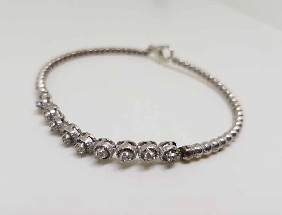 ELMAS TAŞLI ÖZEL YAPIM BİLEKLİK