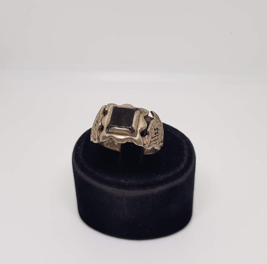 KABARTMA İŞÇİLİKLİ ANTİKA GÜMÜŞ YÜZÜK