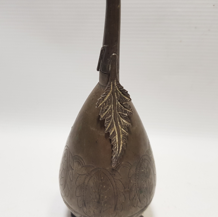 ÜZERİ KALEM VE KABARTMA İŞÇİLİKLİ OSMANLI DÖNEMİ GÜMÜŞ GÜLEBDAN