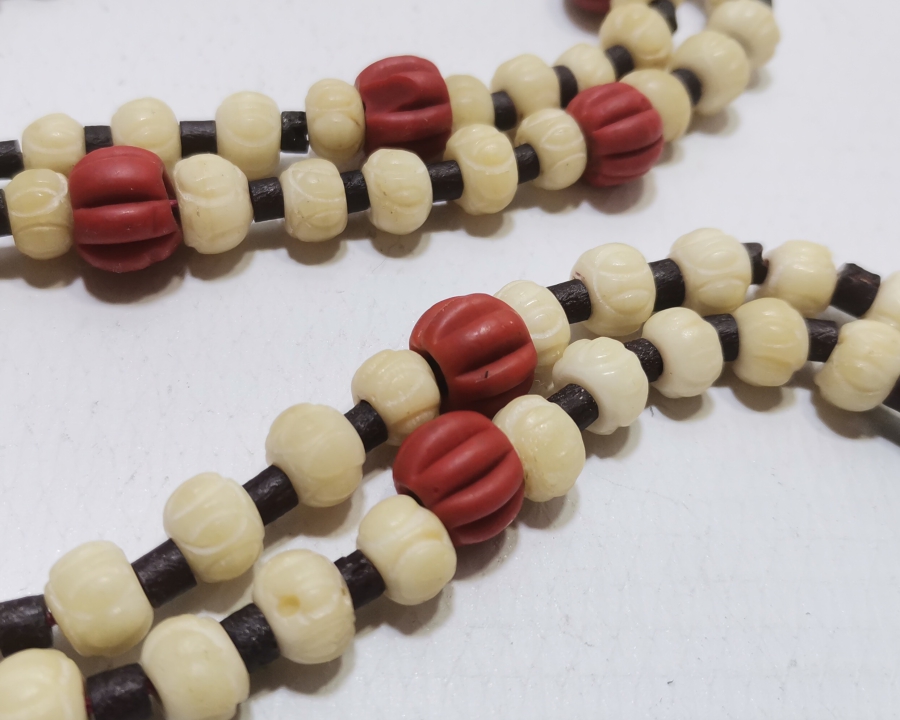 OSMANLI DÖNEMİ MERCAN VE DOĞAL TAŞLARDAN YAPILMIŞ PAPAZ TESPİHİ