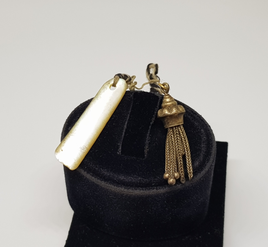 OSMANLI DÖNEMİ 2 ADET TAKI VE KÖSTEK PARÇASI