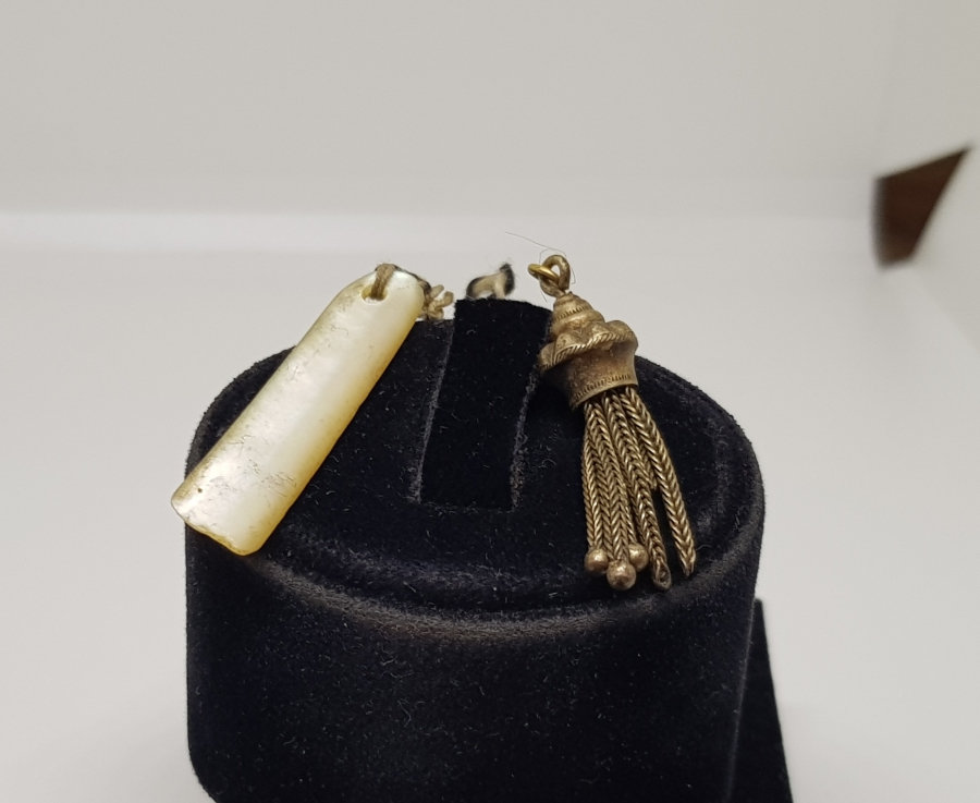 OSMANLI DÖNEMİ 2 ADET TAKI VE KÖSTEK PARÇASI