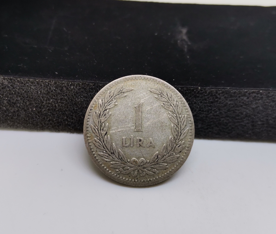 1947 YILI GÜMÜŞ 1 LİRA