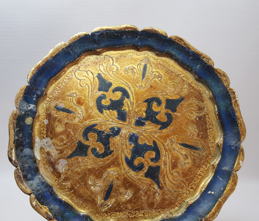 ÜZERİ ALTIN VARAKLI OSMANLI DÖNEMİ LEVANTEN AHŞAP KAHVE TEPSİSİ