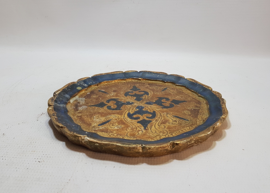 ÜZERİ ALTIN VARAKLI OSMANLI DÖNEMİ LEVANTEN AHŞAP KAHVE TEPSİSİ