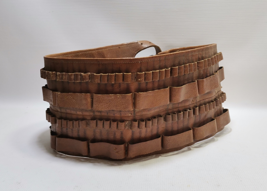 OSMANLI DÖNEMİ ÇİFT KATLI DERİ KUVVACI KÜTÜKLÜĞÜ