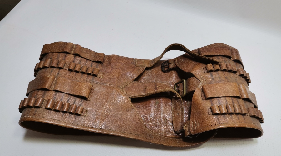 OSMANLI DÖNEMİ ÇİFT KATLI DERİ KUVVACI KÜTÜKLÜĞÜ