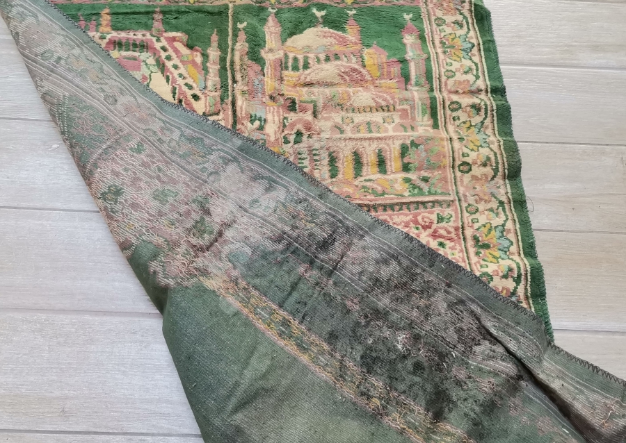 ÜZERİ KABE-İ ŞERİF GÖRSELLİ ANTİKA SECCADE