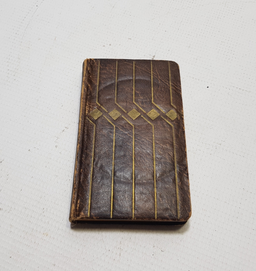 1906 TARİHLİ RENKLİ BASKI ALTIN VARAKLI CİLDİNDE FRANSIZCA İNCİL