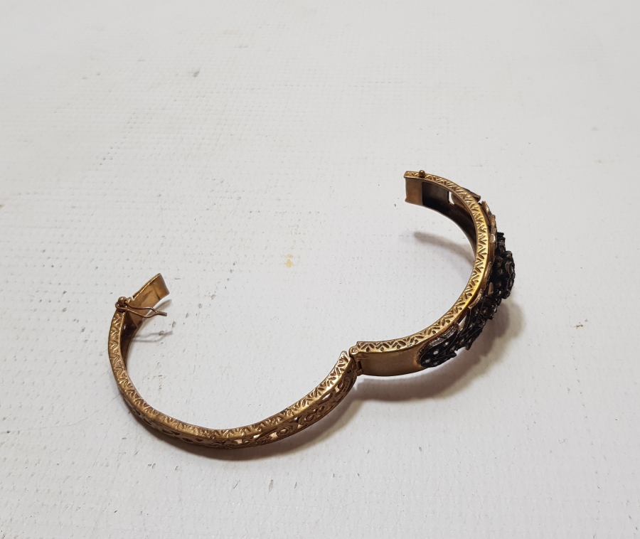 ELMAS TAŞLI ÖZEL YAPIM BİLEZİK