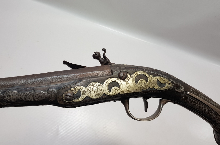 GÜMÜŞ ÇAKMA İŞÇİLİKLİ VE GÜMÜŞ APLİKLİ OSMANLI DÖNEMİ AFYON YAPIMI PİŞTOV