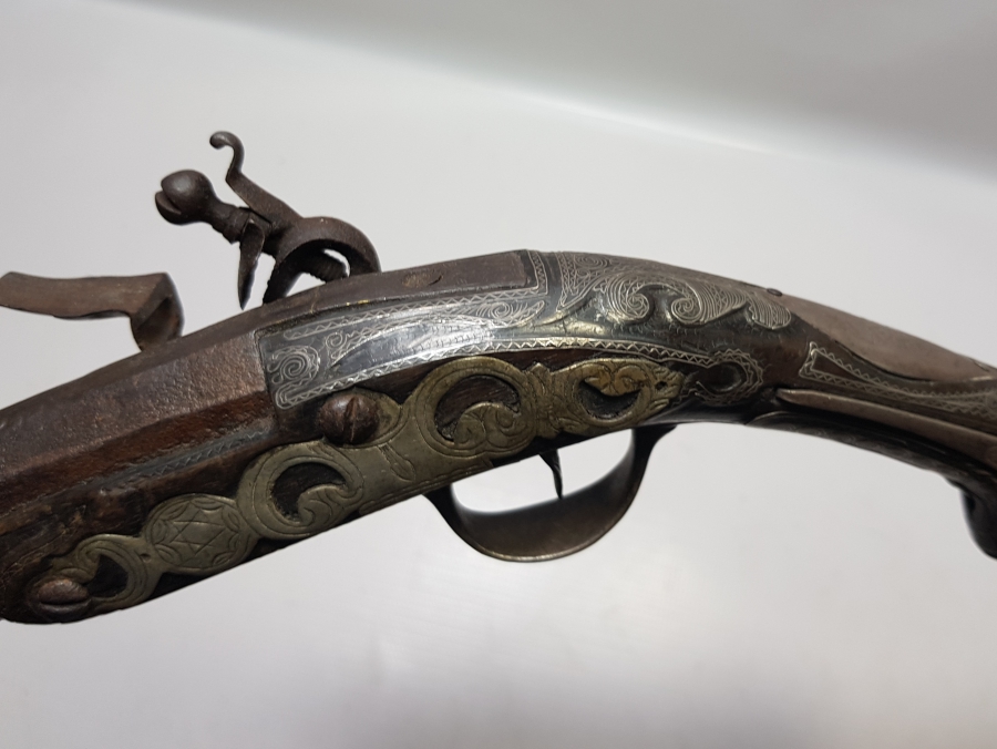 GÜMÜŞ ÇAKMA İŞÇİLİKLİ VE GÜMÜŞ APLİKLİ OSMANLI DÖNEMİ AFYON YAPIMI PİŞTOV