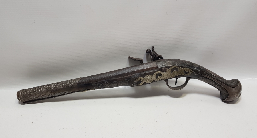 GÜMÜŞ ÇAKMA İŞÇİLİKLİ VE GÜMÜŞ APLİKLİ OSMANLI DÖNEMİ AFYON YAPIMI PİŞTOV