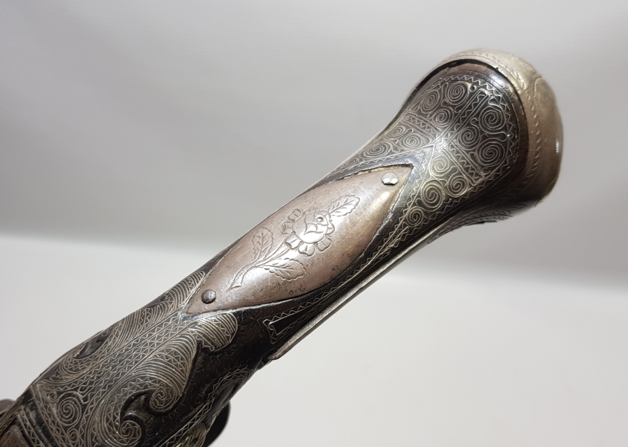 GÜMÜŞ ÇAKMA İŞÇİLİKLİ VE GÜMÜŞ APLİKLİ OSMANLI DÖNEMİ AFYON YAPIMI PİŞTOV