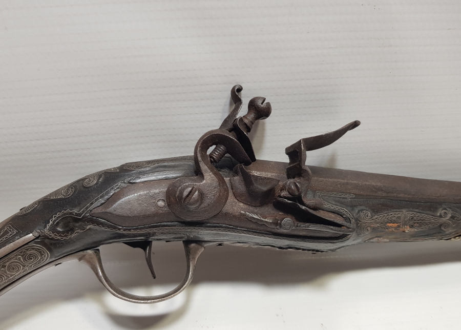 GÜMÜŞ ÇAKMA İŞÇİLİKLİ VE GÜMÜŞ APLİKLİ OSMANLI DÖNEMİ AFYON YAPIMI PİŞTOV