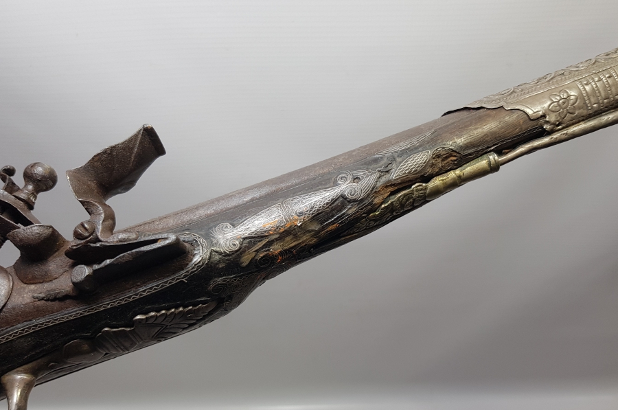 GÜMÜŞ ÇAKMA İŞÇİLİKLİ VE GÜMÜŞ APLİKLİ OSMANLI DÖNEMİ AFYON YAPIMI PİŞTOV