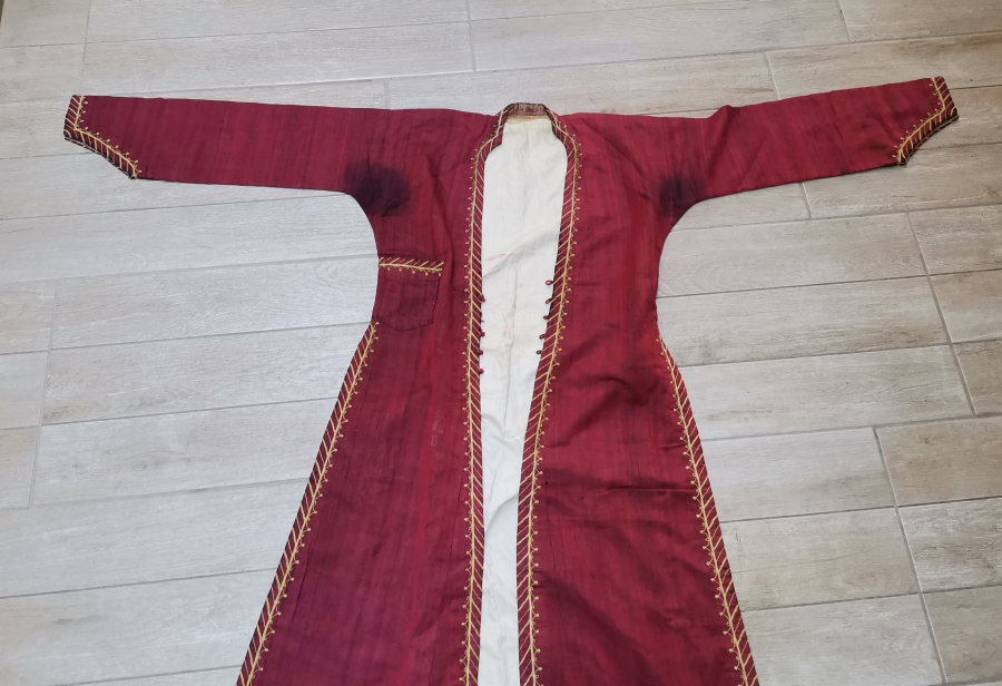 ÜZERİ ALTIN SIRMA İŞÇİLİKLİ OSMANLI DÖNEMİ NADİR İPEK ÜÇETEK