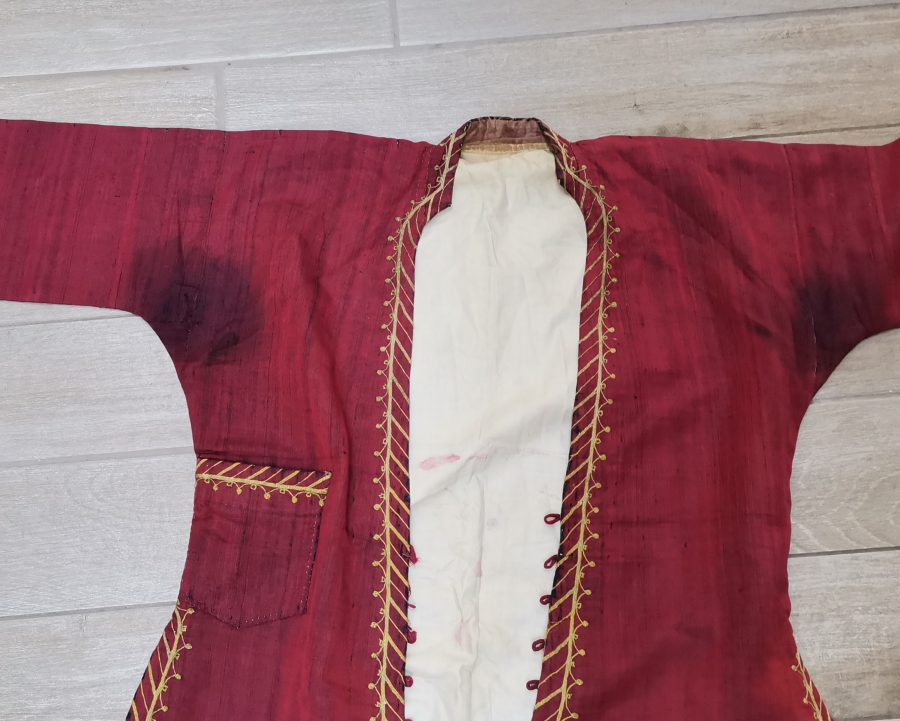 ÜZERİ ALTIN SIRMA İŞÇİLİKLİ OSMANLI DÖNEMİ NADİR İPEK ÜÇETEK