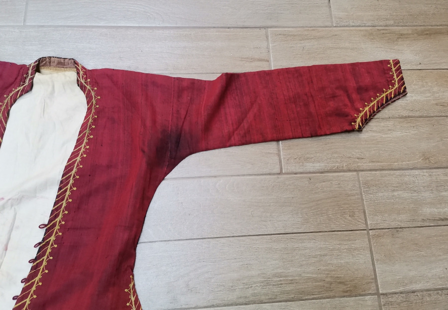 ÜZERİ ALTIN SIRMA İŞÇİLİKLİ OSMANLI DÖNEMİ NADİR İPEK ÜÇETEK