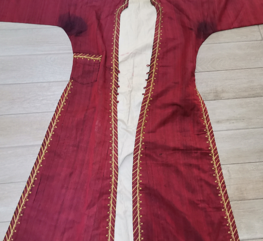 ÜZERİ ALTIN SIRMA İŞÇİLİKLİ OSMANLI DÖNEMİ NADİR İPEK ÜÇETEK