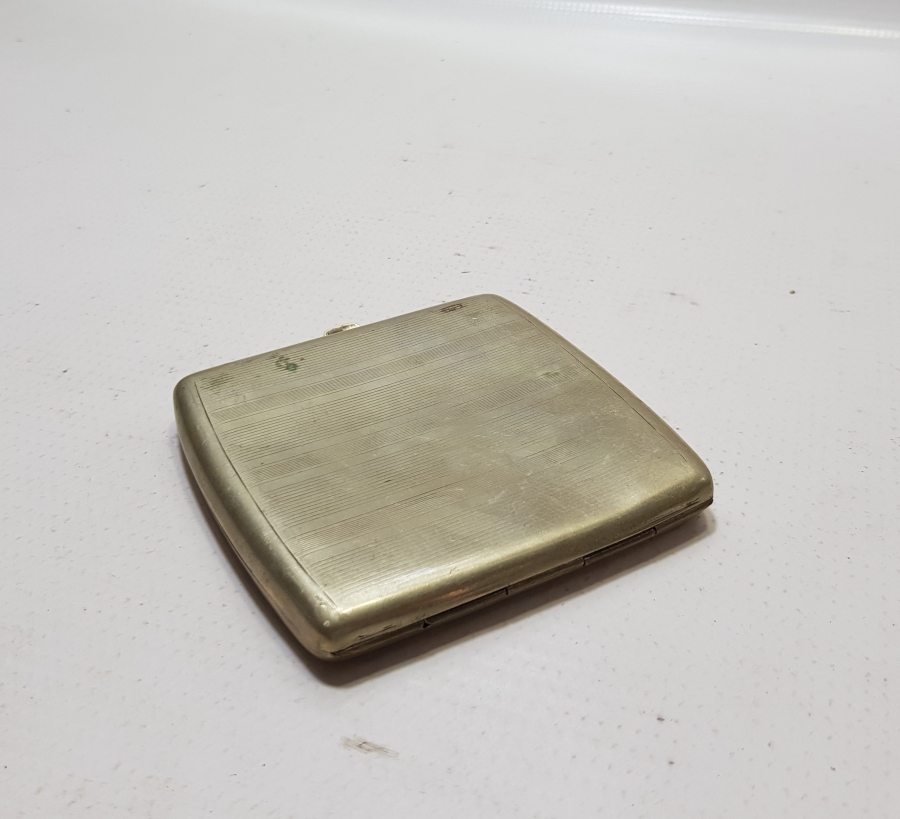 1900 BAŞLARI ANTİKA SİGARA TABAKASI