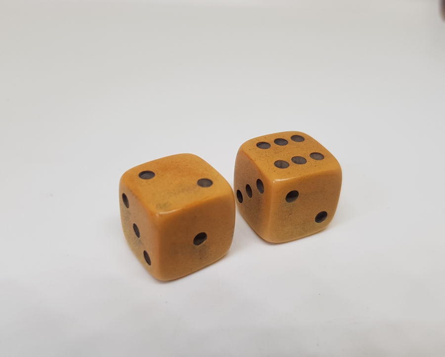 ANTİKA ALMAN KATALİN ZAR