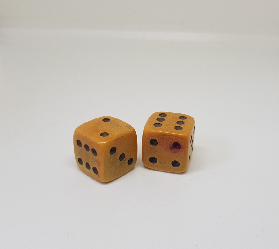 ANTİKA ALMAN KATALİN ZAR