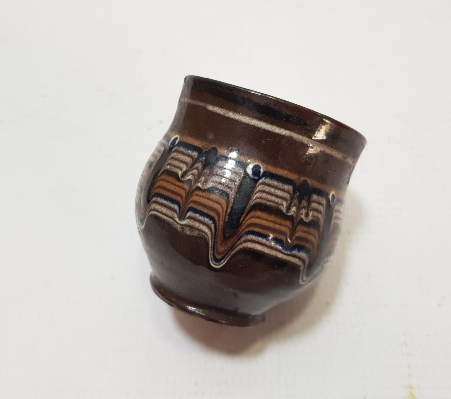 ÜZERİ AKITMA İŞÇİLİKLİ OSMANLI DÖNEMİ NADİR FORM VE RENKTE KINIK ZEMZEMLİK