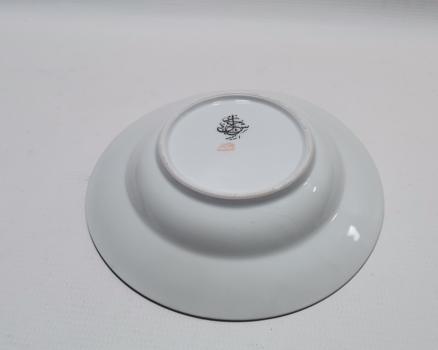 ARKASI OSMANLICA YAZILI VE ALTIN VARAKLI PORSELEN YEMEK TABAĞI