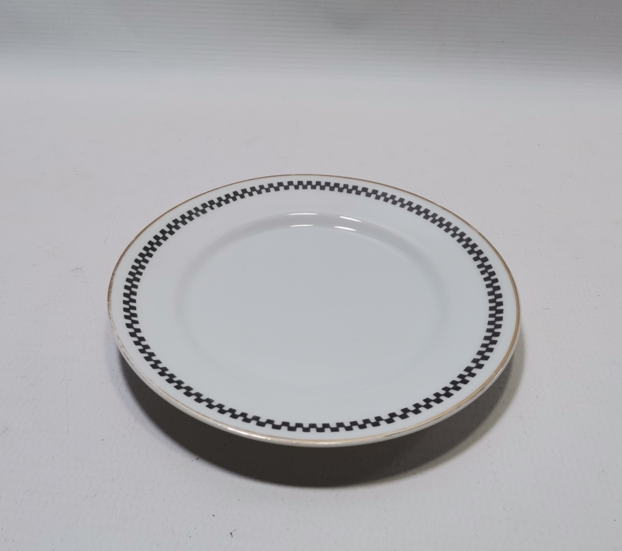 ARKASI OSMANLICA YAZILI VE ALTIN VARAKLI PORSELEN PASTA TABAĞI