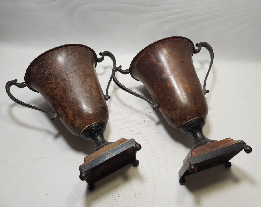 1900 BAŞLARI ANTİKA ÇİFT ŞÖMİNE SAATİ VAZOSU