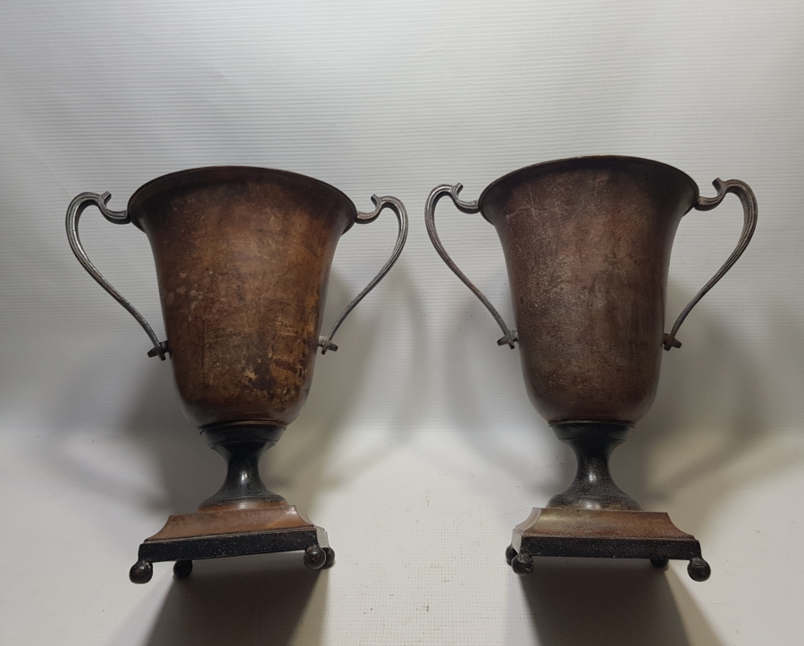 1900 BAŞLARI ANTİKA ÇİFT ŞÖMİNE SAATİ VAZOSU