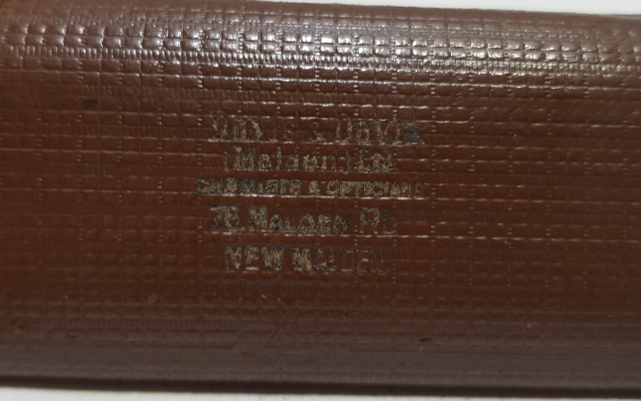 ORİJİNAL KUTUSUNDA OSMANLI DÖNEMİ ALTIN KAPLAMA TÜCCAR GÖZLÜĞÜ