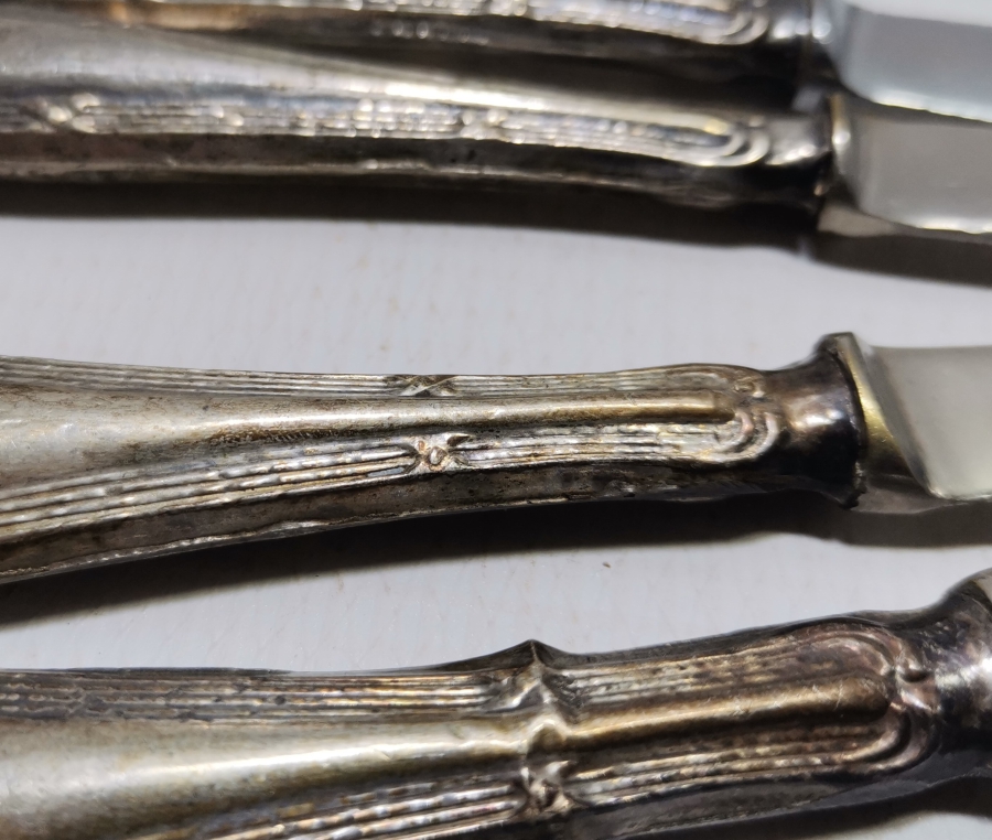 GÜMÜŞ SAPLI ALTILI ÇATAL BIÇAK SETİ