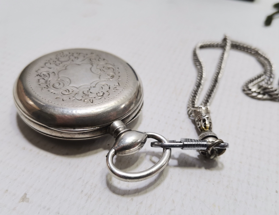 GÜMÜŞ KÖSTEĞİYLE OSMANLI DÖNEMİ GÜMÜŞ KASA CEP SAATİ