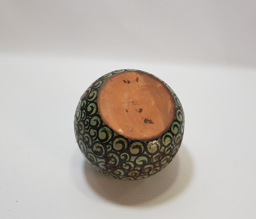 OSMANLI DÖNEMİ NADİR FORMDA VE RENKTE İZNİK ÇİNİ VAZO
