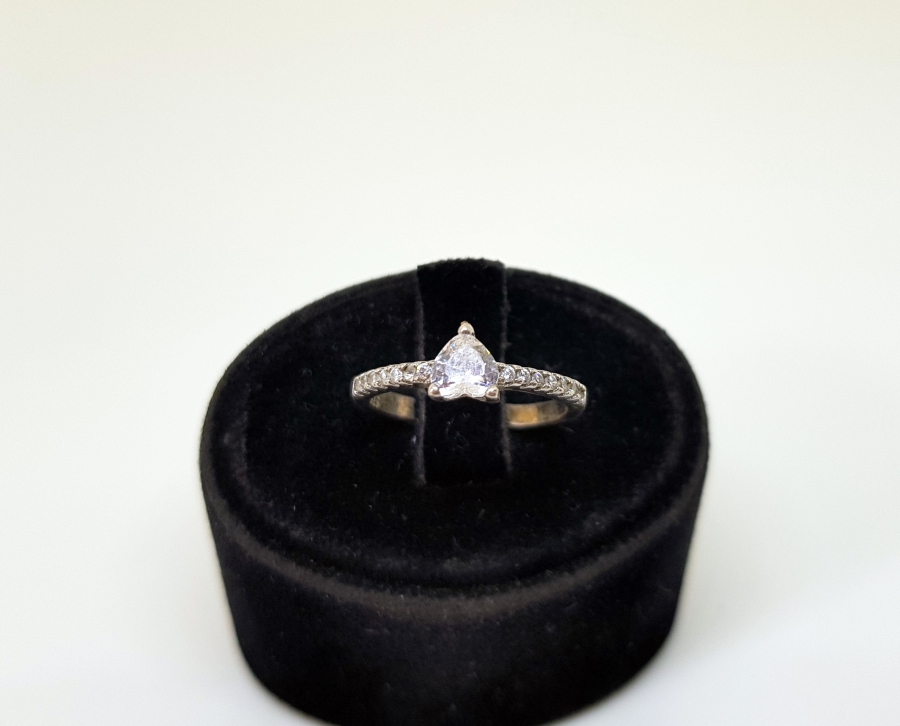 TAMTUR TEKTAŞ MODELİ GÜMÜŞ YÜZÜK