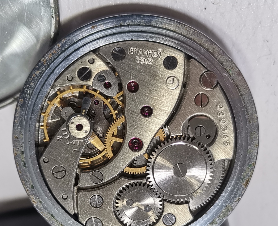 SOVYET RUSYA YAPIMI KURMALI ANTİKA CEP SAATİ