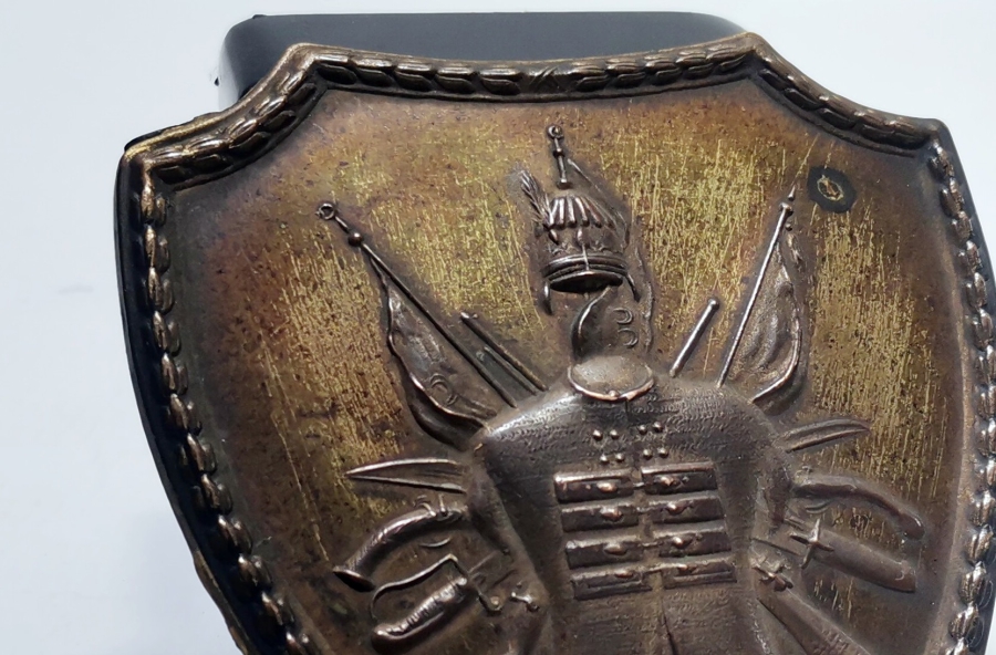 ÜZERİNDE PRİMİTİF OSMANLI DEVLET ARMASI BULUNAN NADİR İLK DÖNEM BÜYÜK BOY PLAKET - APLİK