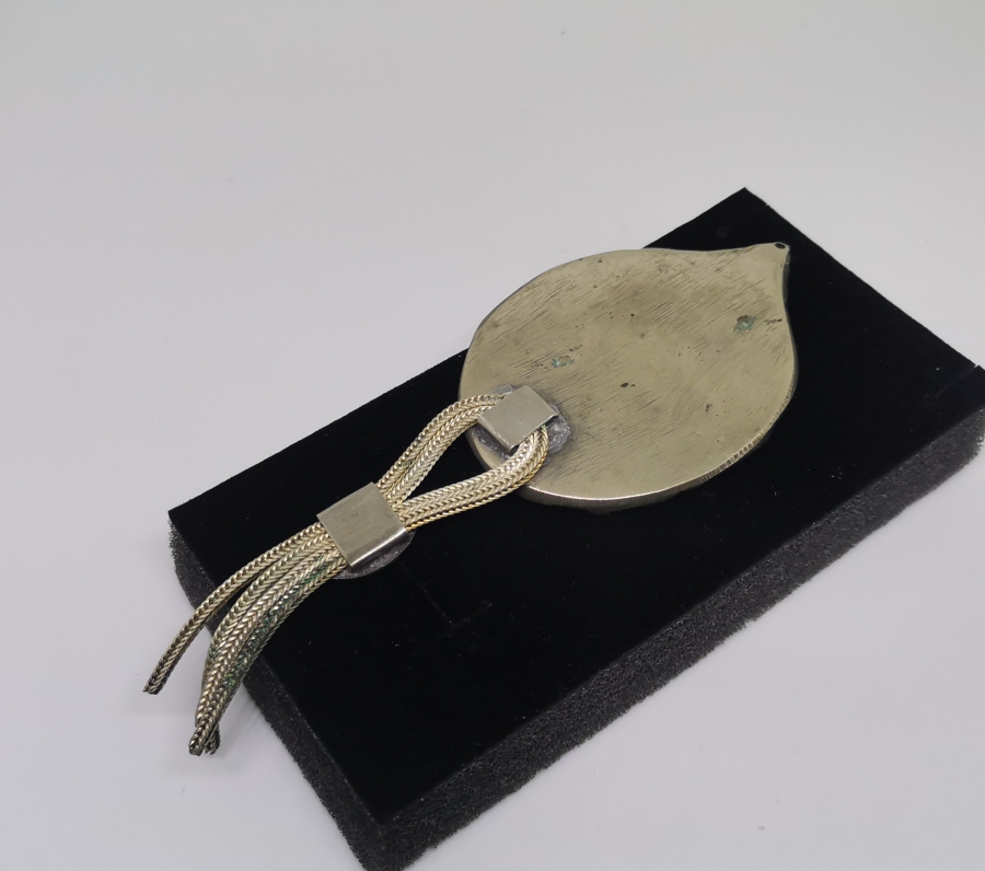 OSMANLI DÖNEMİ ARMUDİ FORMLU SAVAT İŞÇİLİKLİ GÜMÜŞ KOLYE UCU