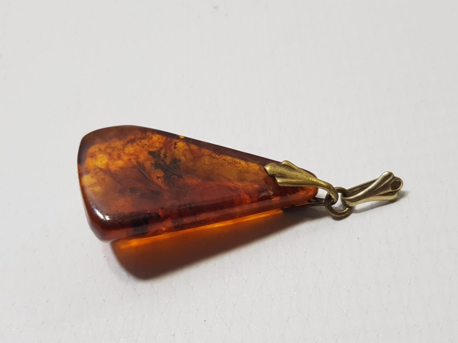 ANTİKA DAMLA KEHRİBAR KOLYE UCU