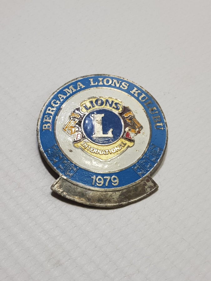 1979 BERGAMA LİONS KULÜBÜ ROZETİ