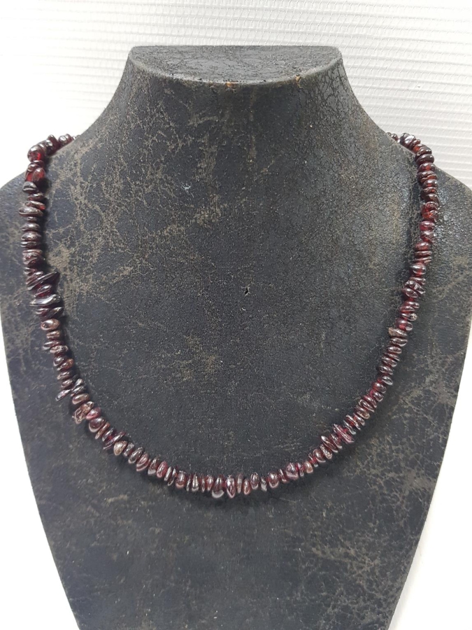 ANTİKA LAL TAŞI GERDANLIK