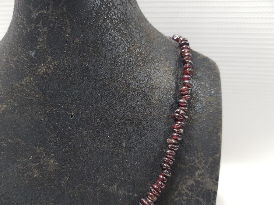 ANTİKA LAL TAŞI GERDANLIK