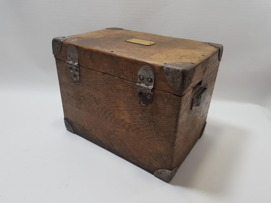 OSMANLICA PLAKALI İANE SANDIĞI