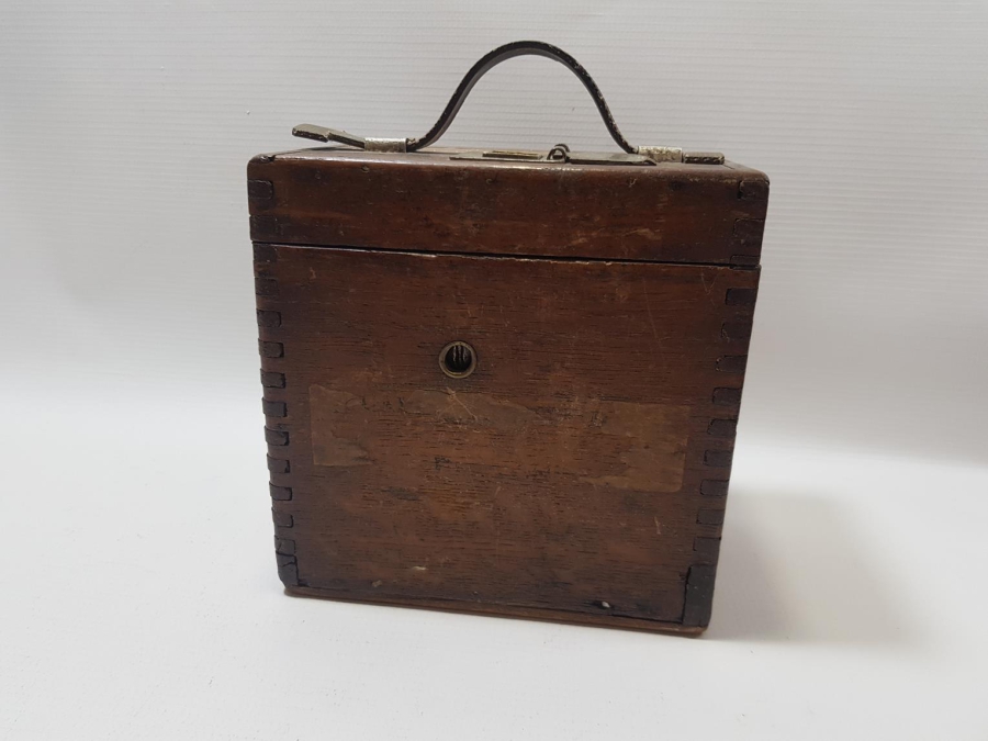 1900 BAŞLARI NADİR FORMDA GÜVERCİN POSTA YARIŞ SAATİ