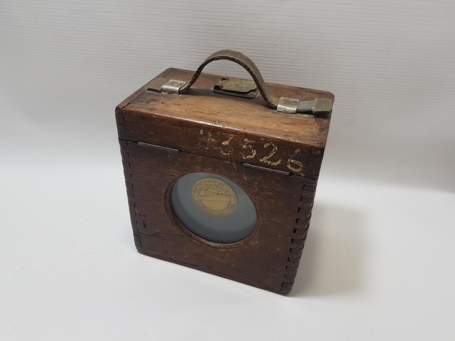 1900 BAŞLARI NADİR FORMDA GÜVERCİN POSTA YARIŞ SAATİ