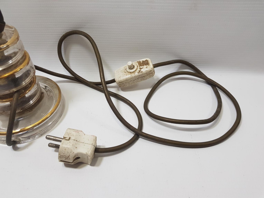 FARKLI FORMDA ANTİKA LAMBA