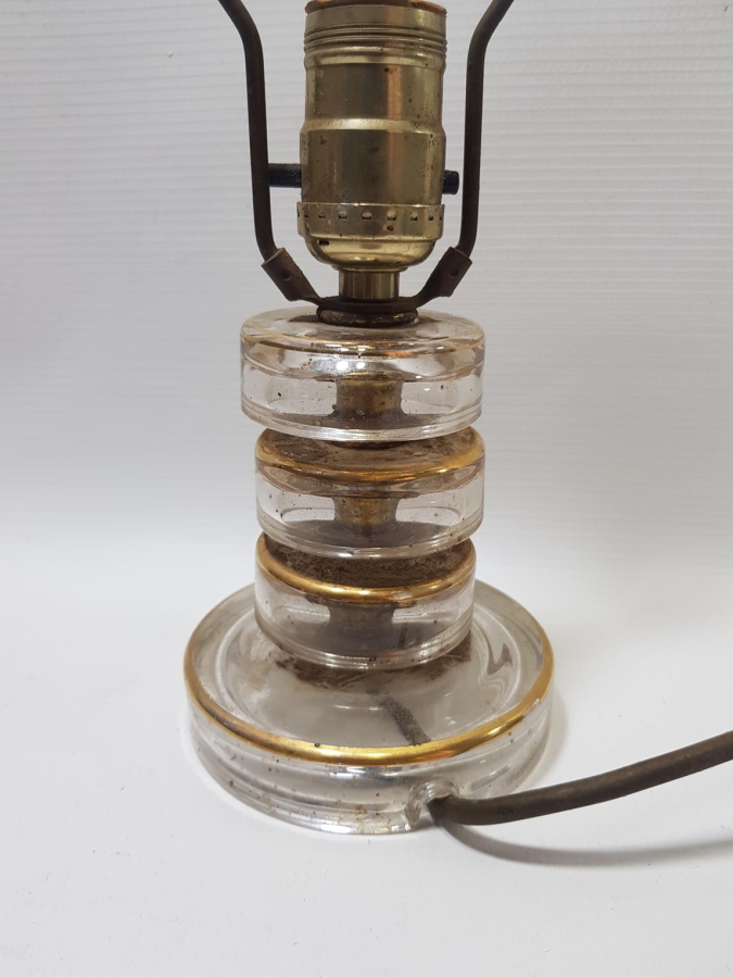 FARKLI FORMDA ANTİKA LAMBA